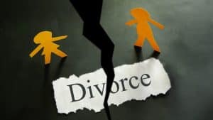 Sau ly hôn, chồng có phải cấp dưỡng cho vợ