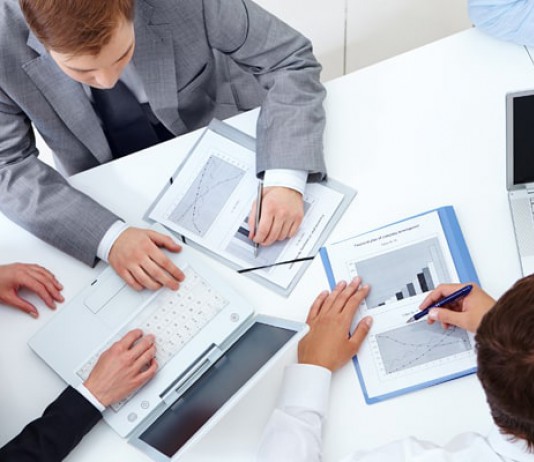 Có được đổi ảnh trong thẻ căn cước để trông đẹp hơn?