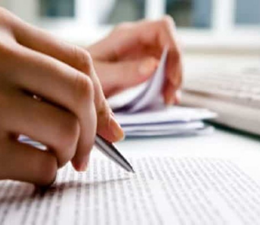 Cách thức xét nguyện vọng con khi cha mẹ ly hôn