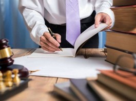 Đại diện theo pháp luật được quy định như thế nào?