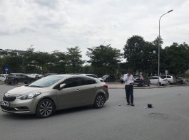 Vụ án vi phạm quy định về tham gia giao thông đường bộ tại Long Biên (Hà Nội): 'mô tô' đâm 'ô tô', bị 'phù phép' thành 'ô tô' đâm 'mô tô'?
