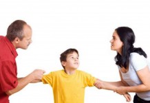 Quy định về quyền nuôi con dưới 3 tuổi khi ly hôn thuộc về ai?