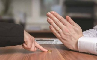 Quy định pháp luật về đơn phương chấm dứt hợp đồng lao động