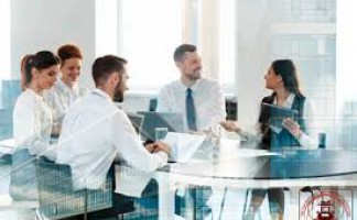 Chi nhánh có quyền nộp phí quản lý cho công ty mẹ không?