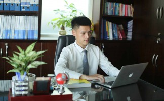 Sang tên, chuyển nhượng đất cho con