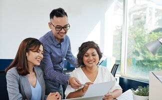 Bảo hiểm xe cơ giới là gì? Những vấn đề cần lưu ý khi mua bảo hiểm xe cơ giới?