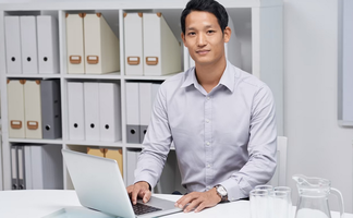 Khởi kiện quyết định hành chính của chủ tịch UBND tỉnh: tòa án nào có thẩm quyền thụ lý?