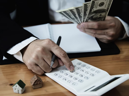 Hợp đồng vận chuyển hàng hóa bằng đường bộ