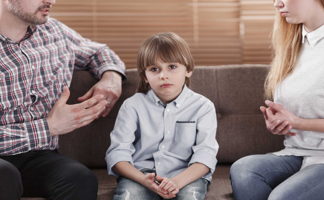 Quan hệ thừa kế giữa con riêng và bố dượng, mẹ kế